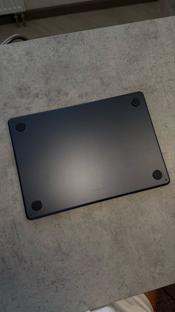 MacBook Air 13” M3 / 16 ГБ / 512 ГБ