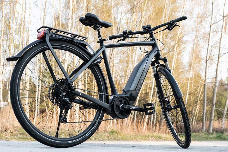 Cube Touring EXC / Tarcze / DEORO XT / BOSCH Active Line Plus / //