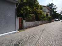Terreno com 2 casas para reconstrução