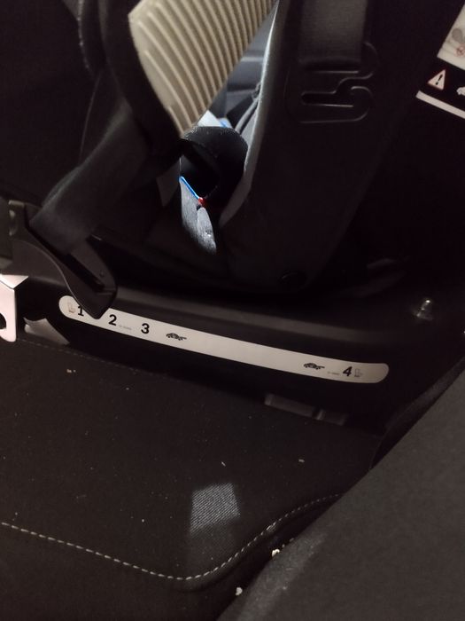 Fotelik Lionelo Bastiaan Używany bezwypadkowy