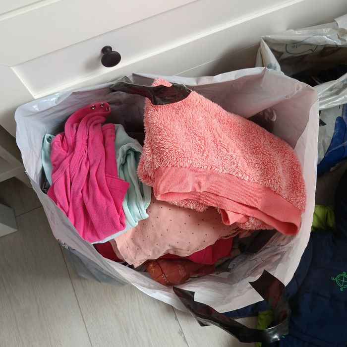 Oddam ubrania niemowlęce dziecięce