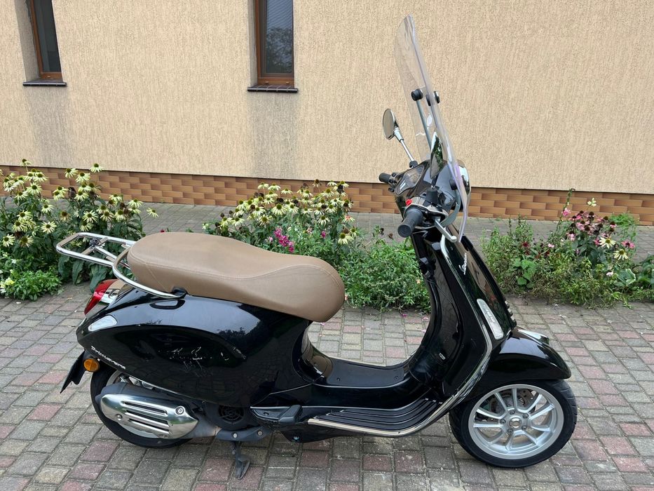 Piaggio Vespa Primavera 125 - 2021 rok.