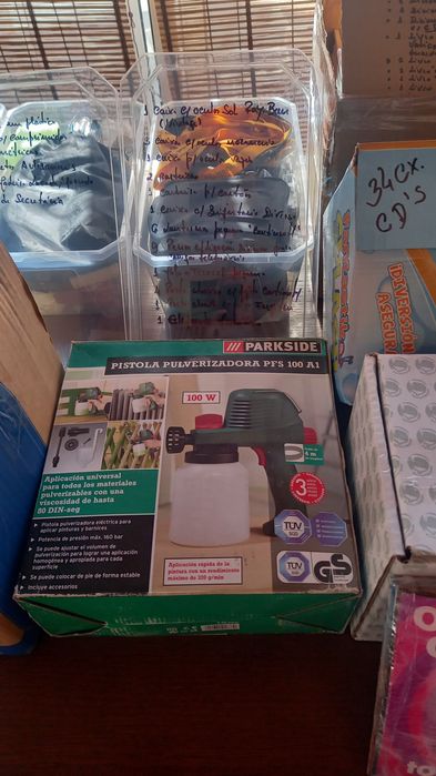 Vendo artigos, velharias e antiguidades