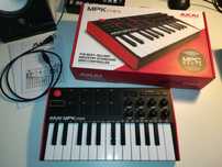 Akai MPK Mini Mk3 - controlador midi (como novo)