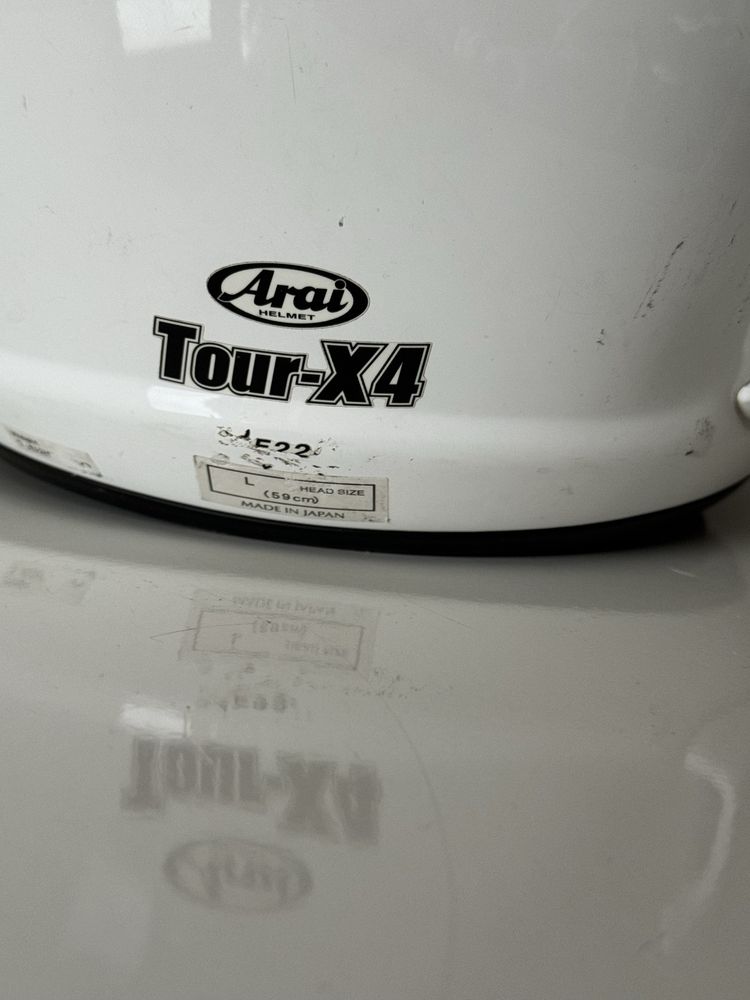 Kask integralny Arai Tour-X4 biały