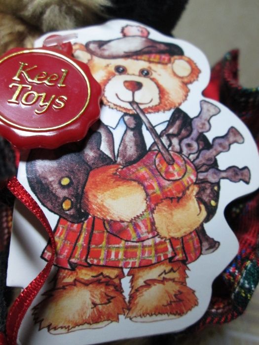 Новый медвежонок Keel Toys (Англия), 20 см