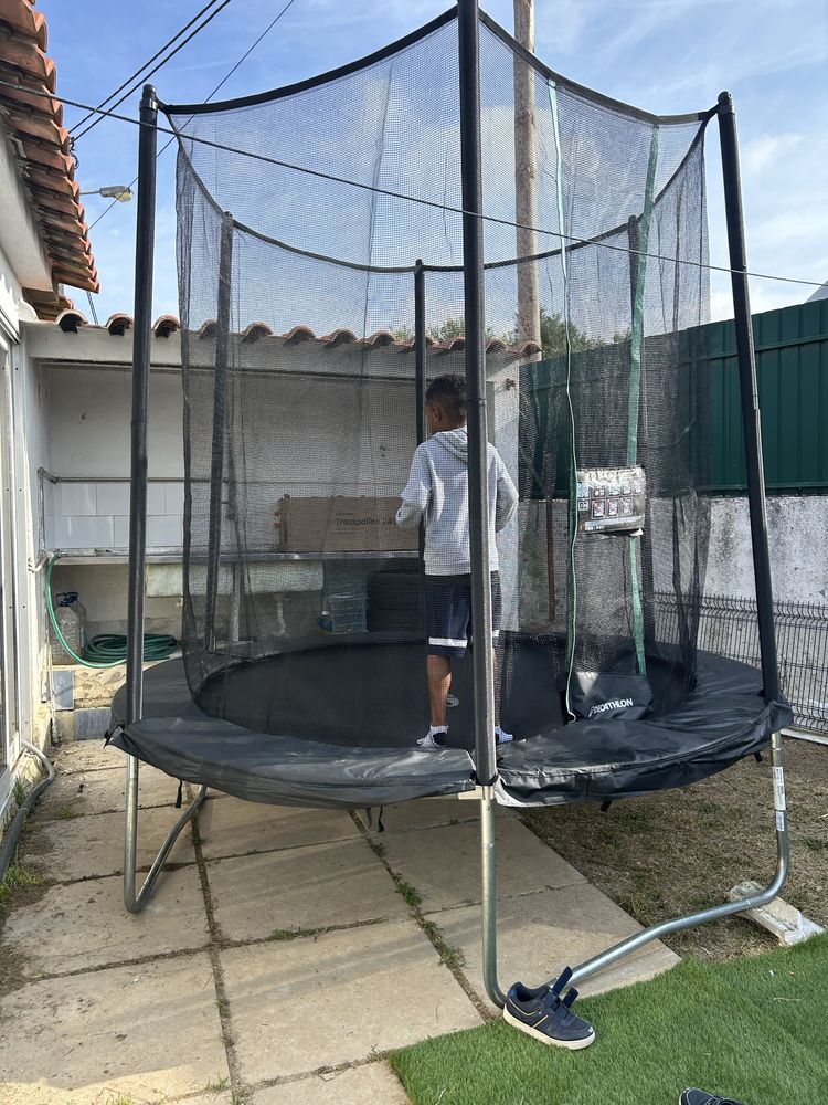 Aluguel de trampoline