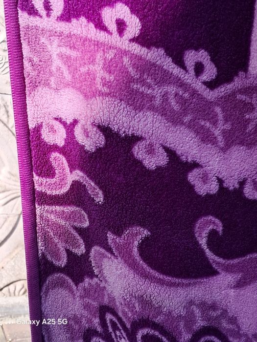 Покривала  великих розмірів.