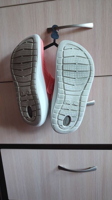 Crocs р.36-37 на стопу 23 см.