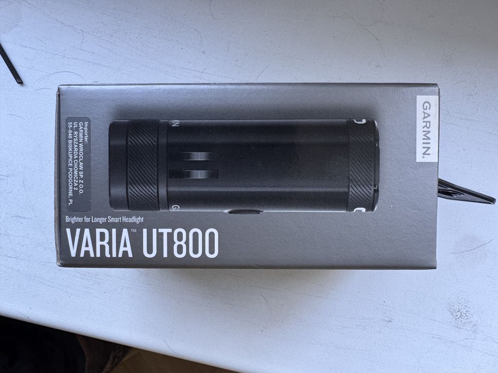 Garmin varia ut800 lampka rowerowa światło przednie led oświetlenie