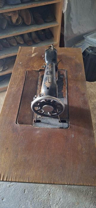 Máquina de costura Husqvarna