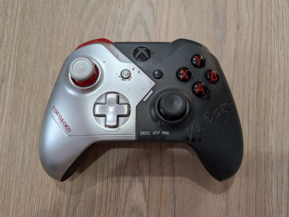 Pad Xbox One S Cyberpunk 2077 Limitowana Edycja