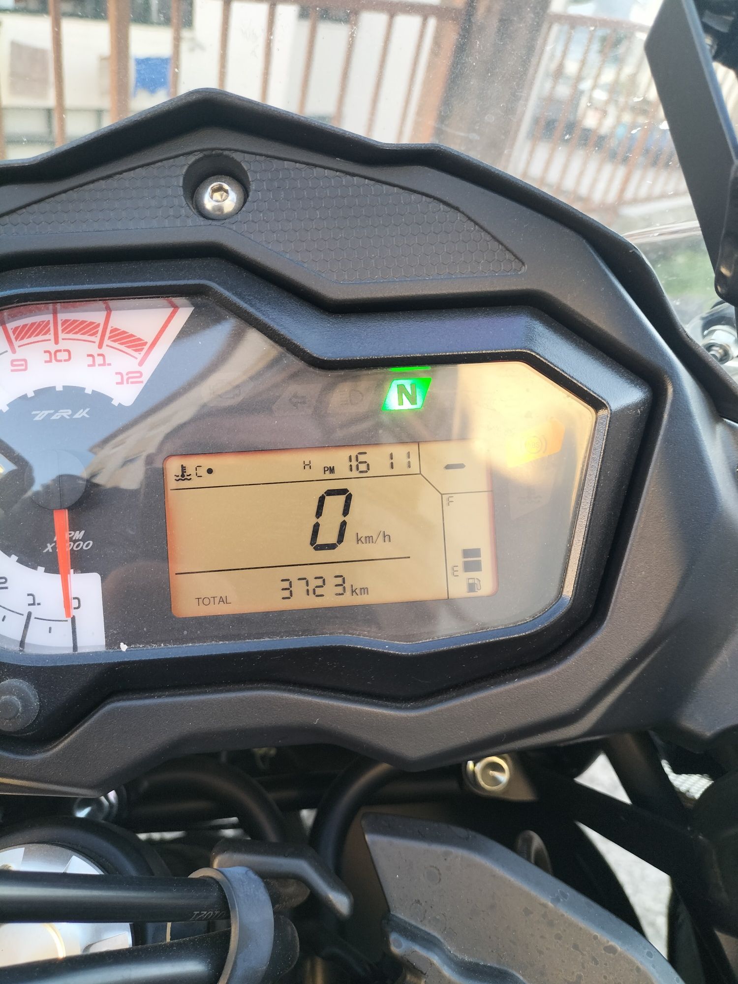Benelli TRK 502 smi nova de garagem