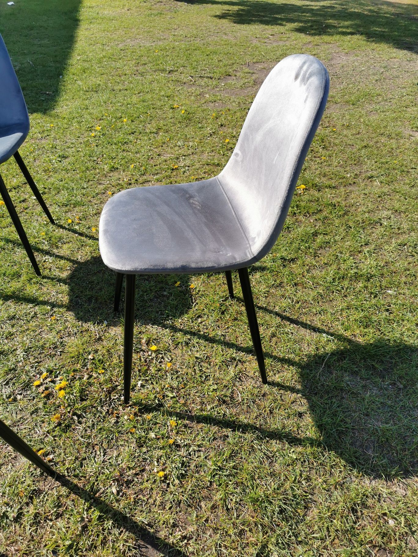 Krzesła styl skandynawski