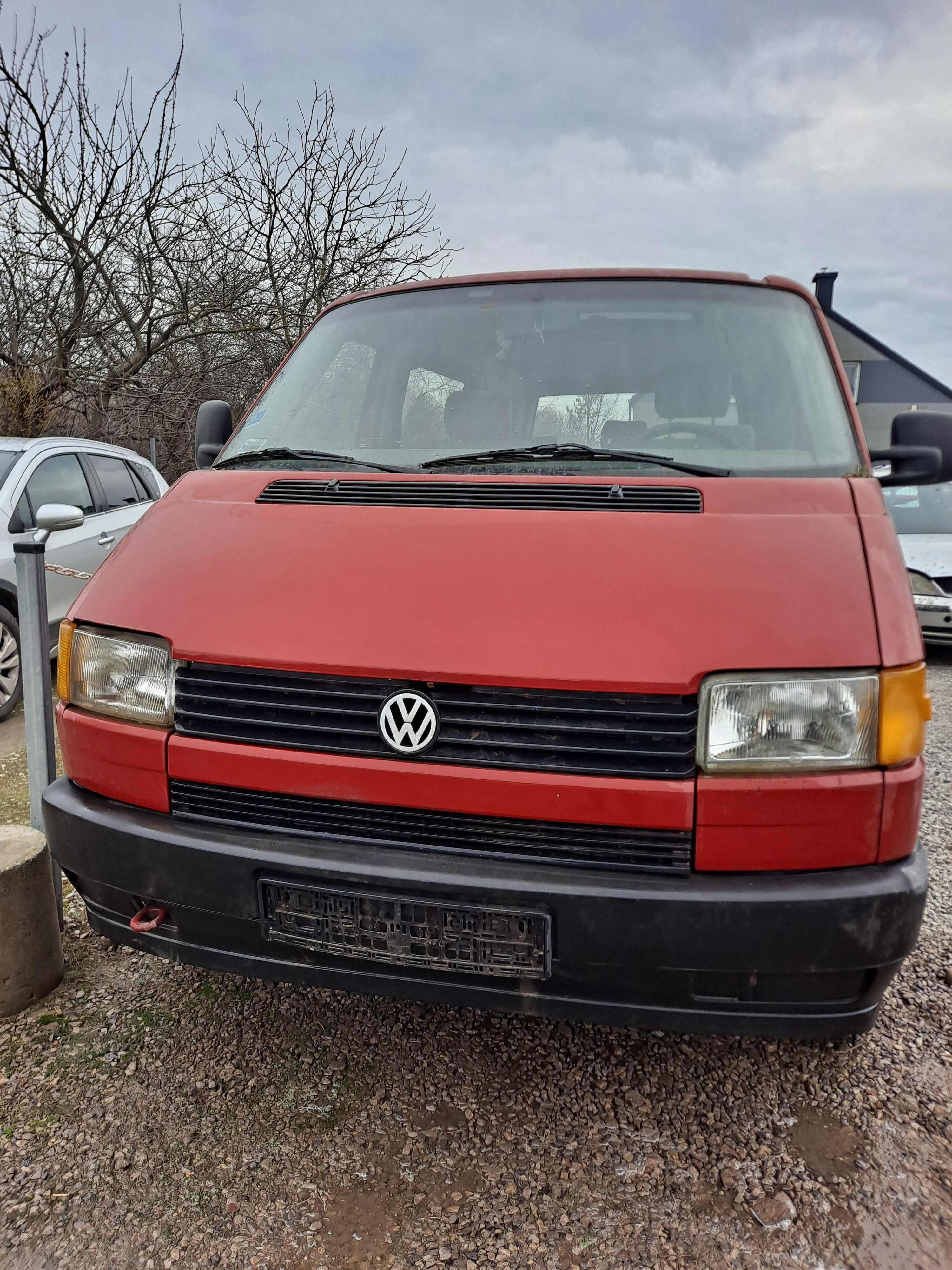 Volkswagen Transporter t4 caravelle na części 2.4D