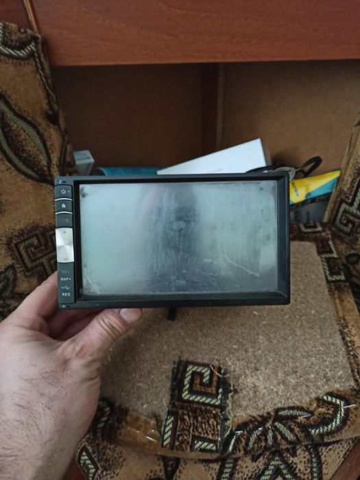 Продам магнитофо́н