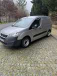 Peugeot Partner 2017   1.6 HDI ( com mala forrada)