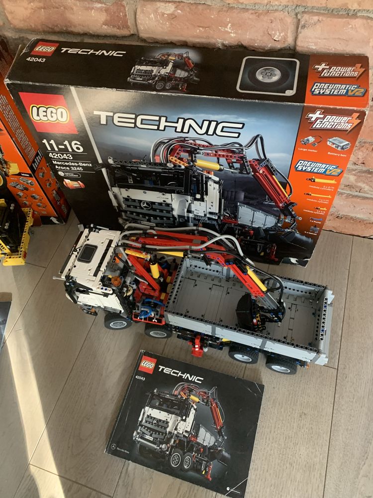 Klocki Lego Technics 42043 Mrecedes Benz Arocs 3245