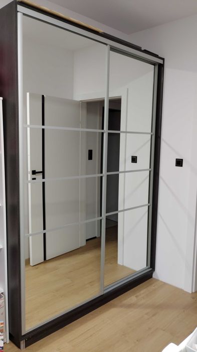 Szafa przesuwna + komoda