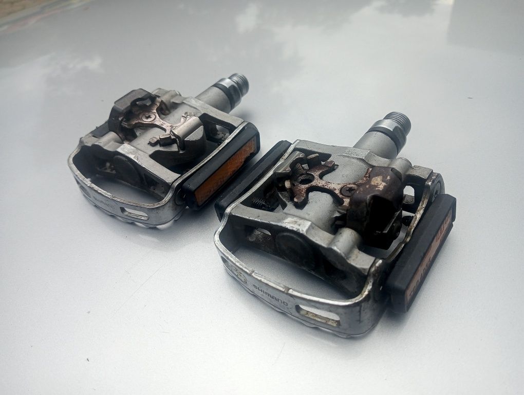 Pedały na spinki wpinane Shimano