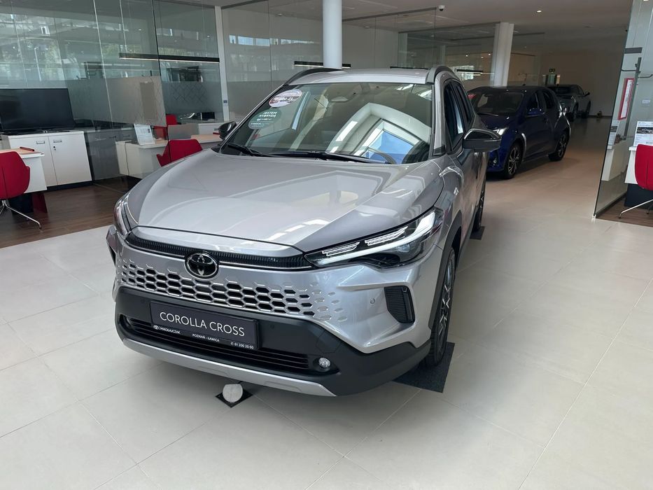 Toyota Corolla Cross [OD RĘKI] Toyota Corolla Cross Style 1.8 140KM POLIFT