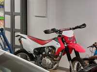 Crf 230 f matrícula