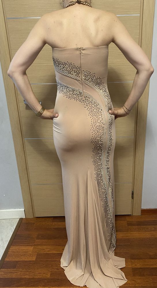 Sexy długa sukienka beżowa kamienie cekiny kikiriki 36/38 sylwester