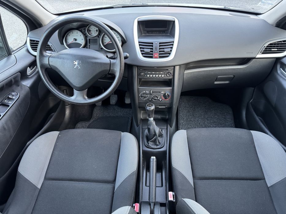 PEUGEOT 207 1.4 GASOLINA  1 DONO  ANO 2008 80.000 KMS    NACIONAL