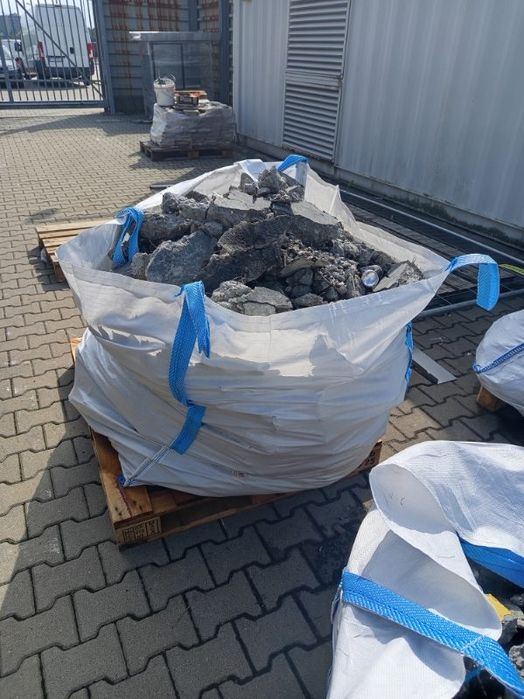 Wywóz GRUZU w workach BIG BAG Transport  HDS Kontenery