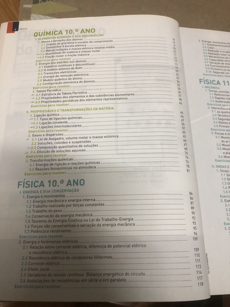 Livro perparar para o exame de fisica e quimica 11 ano