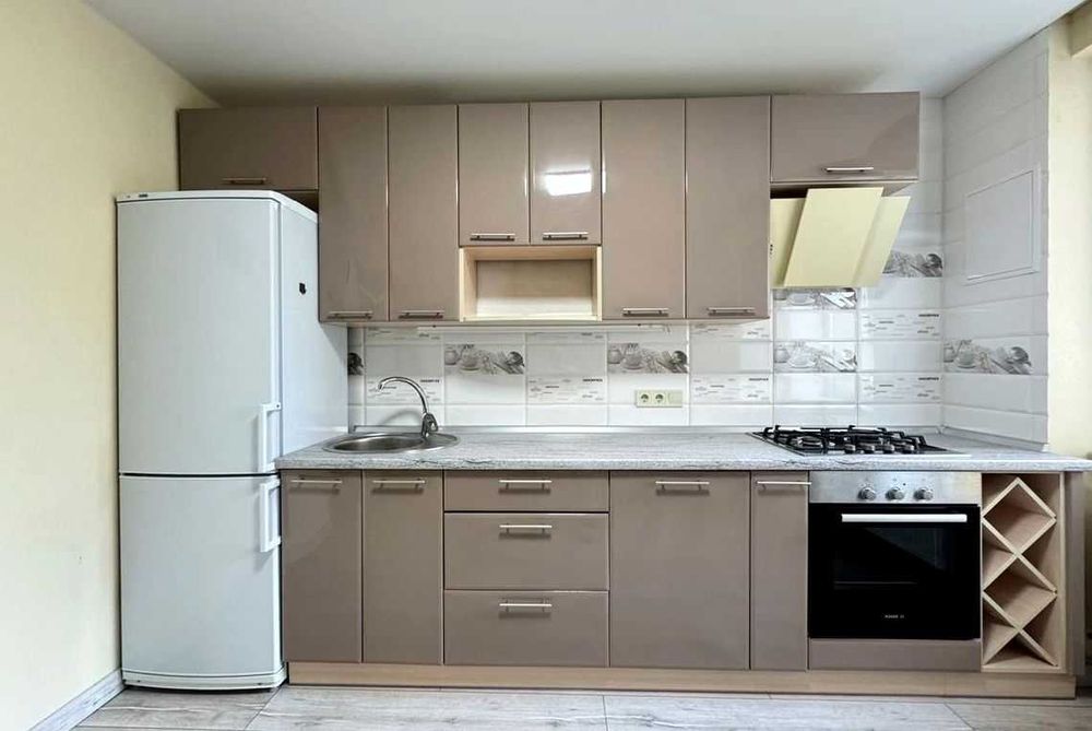 Здається 1-кімнатна квартира на вул.Оксамитова 20А