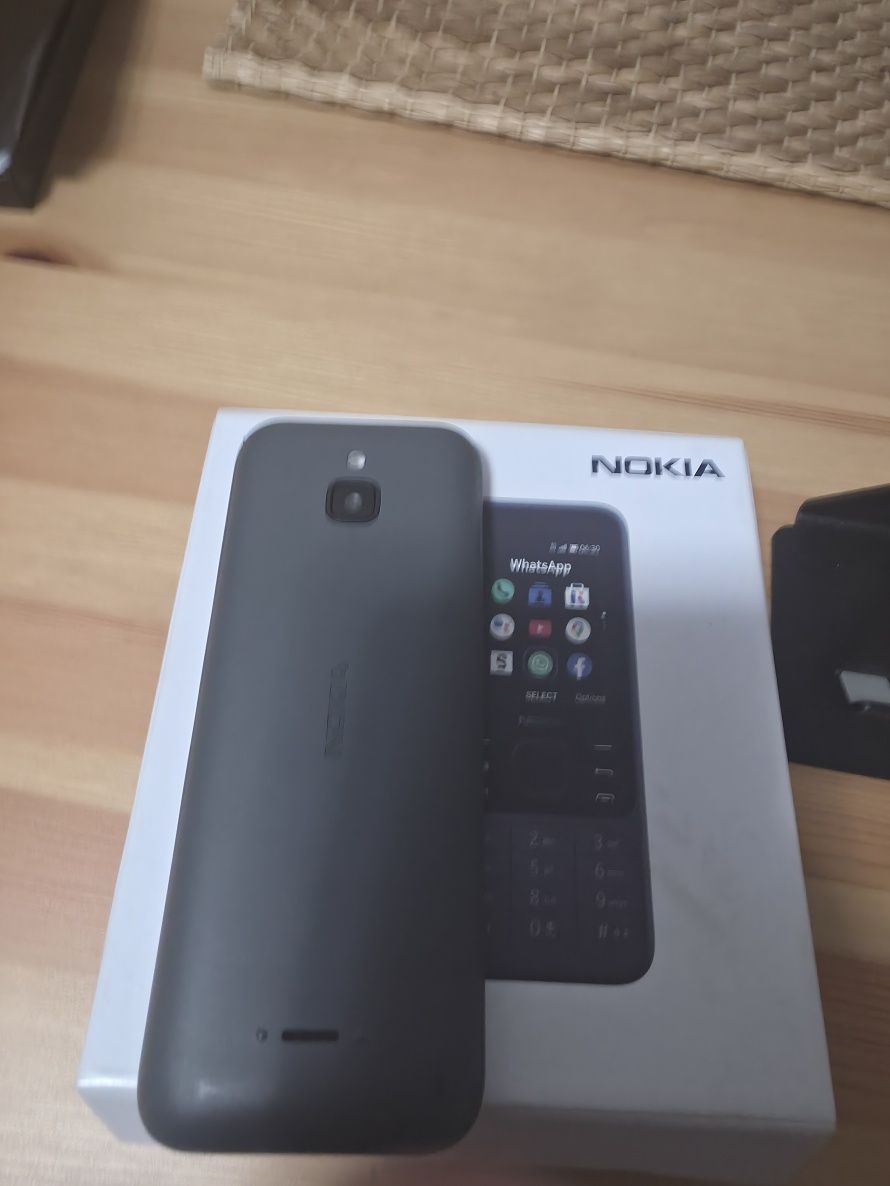 Telemóvel Nokia 6300 4G