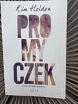 Promyczek ksiazka mlodziezowa kim holden