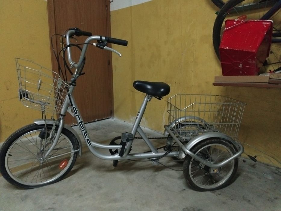 Bicicleta (tricicleta) Vendo