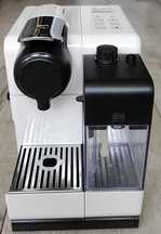 Ekspres do kawy Nespresso DeLonghi
