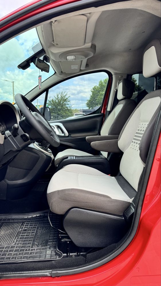 ПАСАЖИР Citroen Berlingo Сітроєн Берлінго 2013р 1.6 ГАЗ/БЕНЗ 5МКПП
