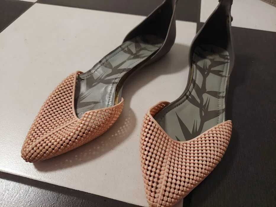 Buty damskie klapki rozm 39 bardzo wygodne