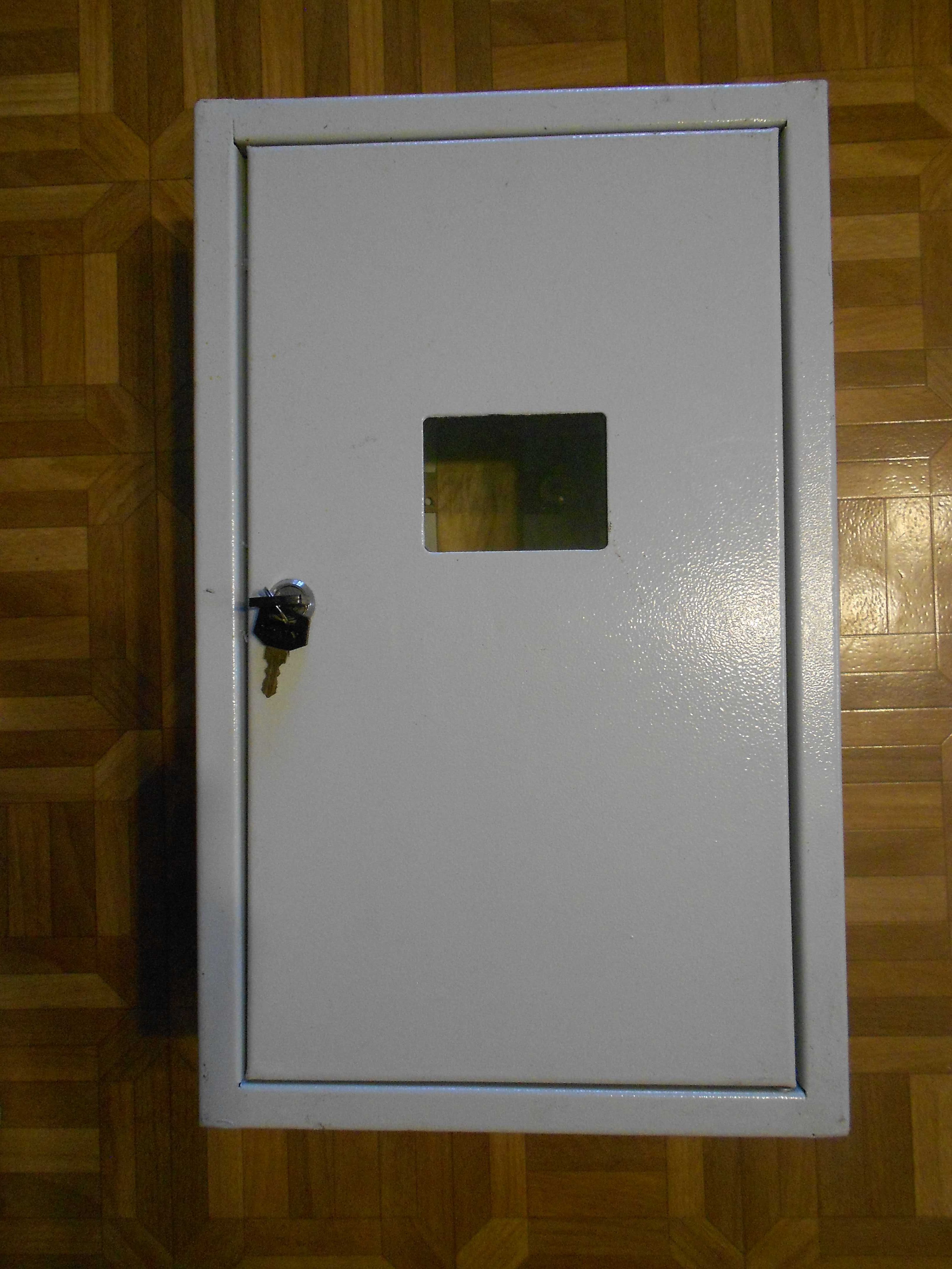 Ящик, шкаф, щит, щиток для электросчетчиков накладной 1ф,220В,6модулей