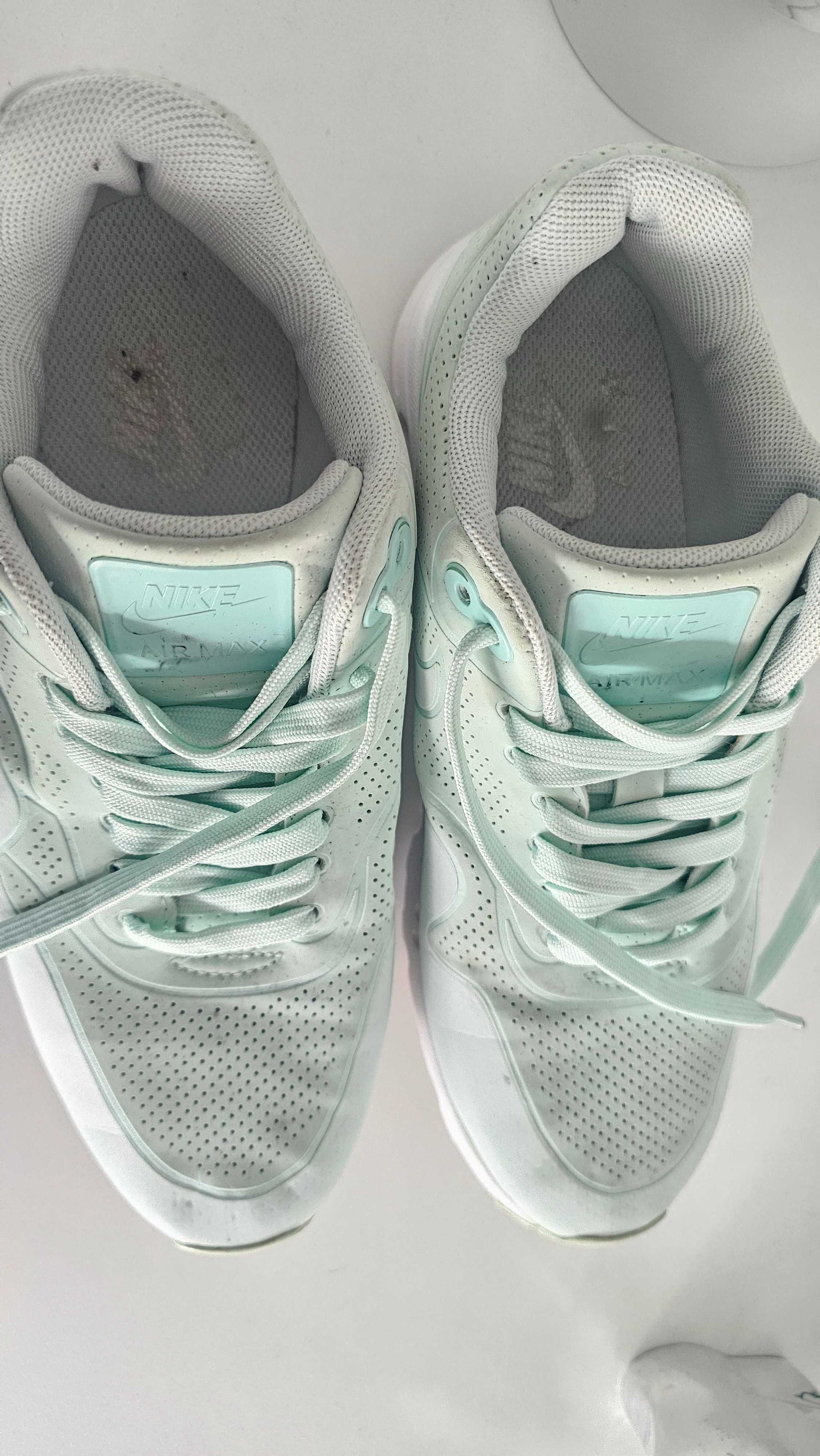 Buty damskie mietowe nike air max