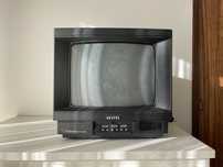 Televisão antiga Vestel 3741