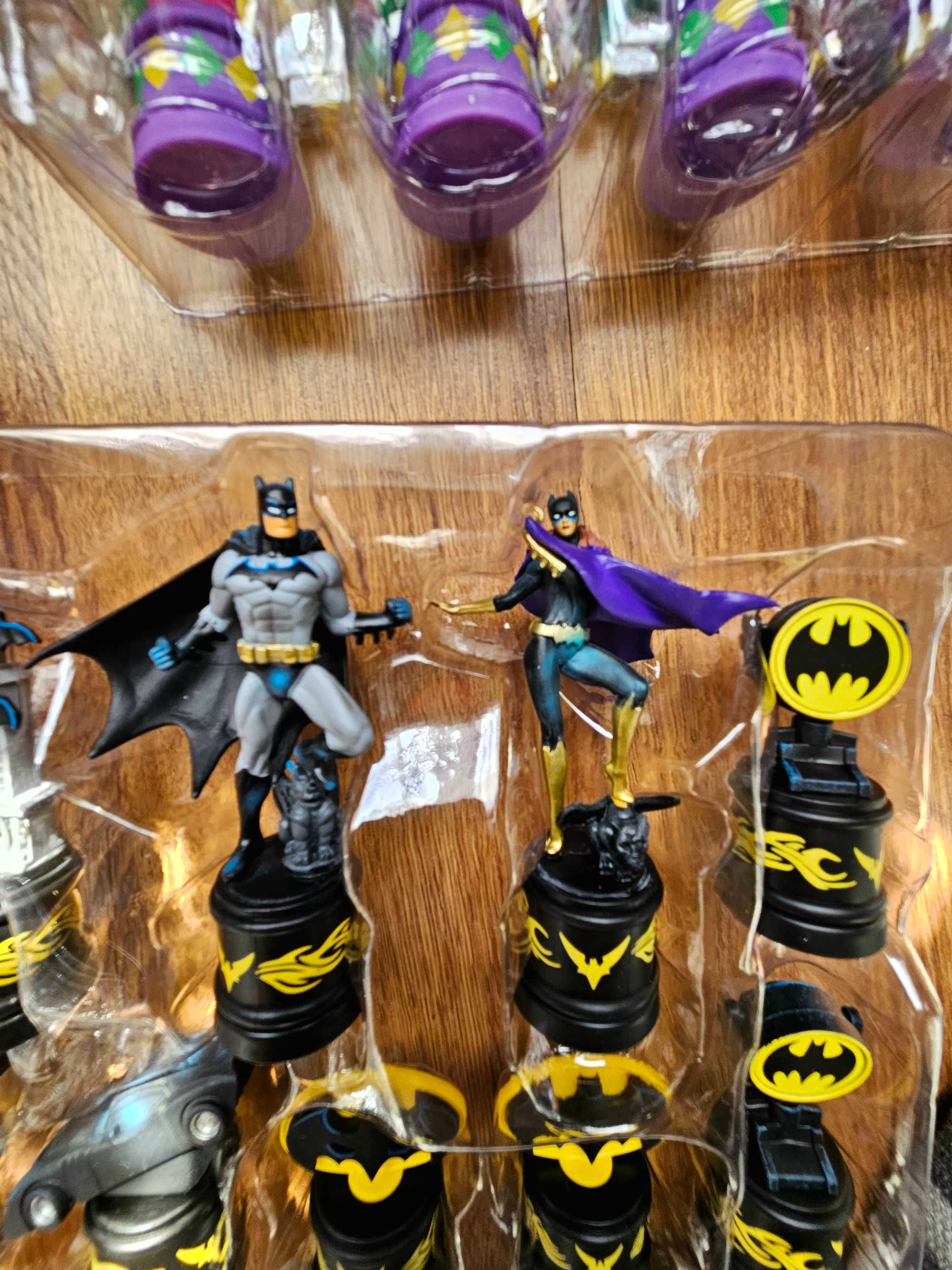 Szachy Batman the Joker Chess set