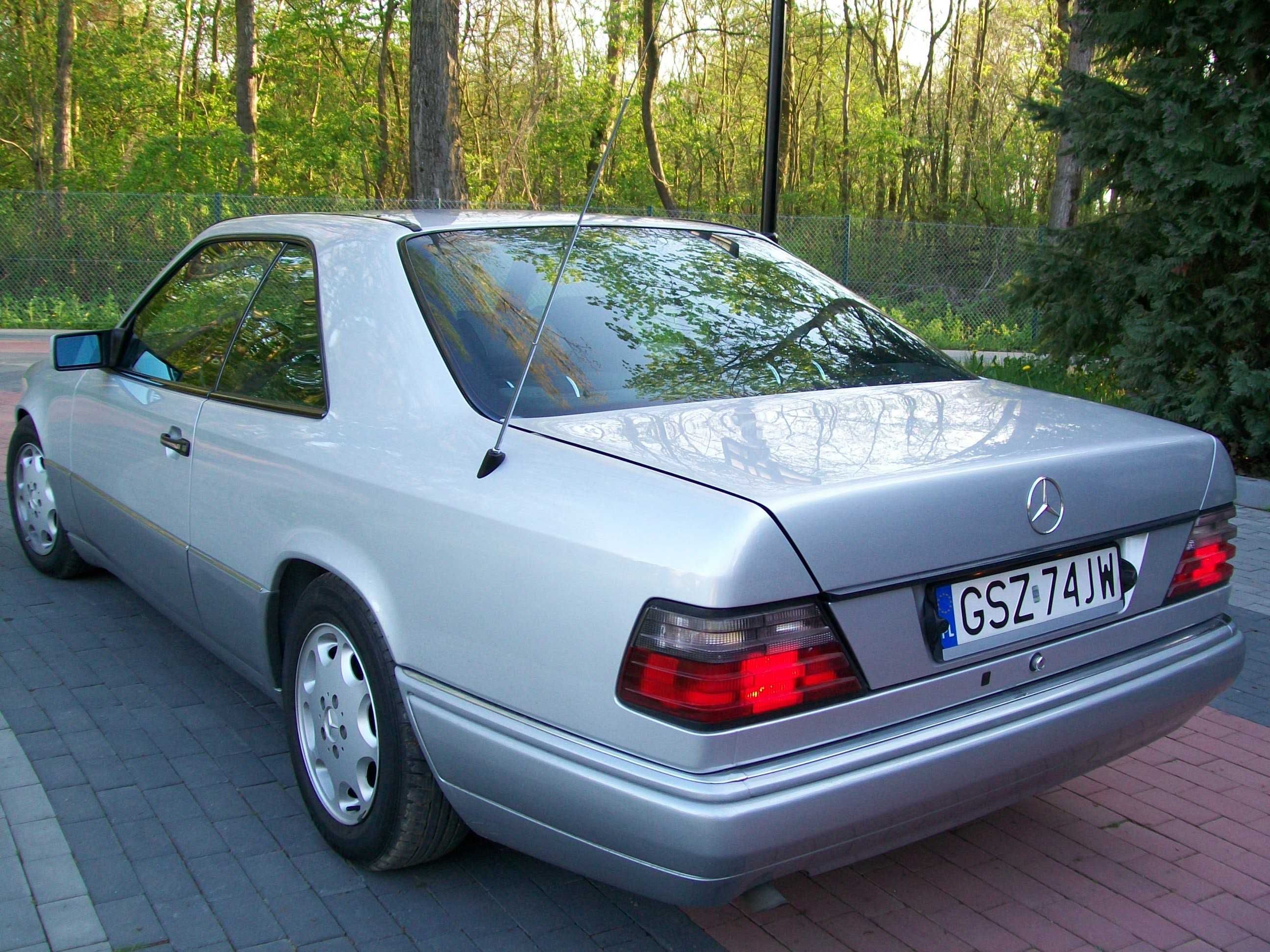 Mercedes Benz E-220 Coupe /W-124/ 2,2 benzyna 1997 rok /Szwajcaria/