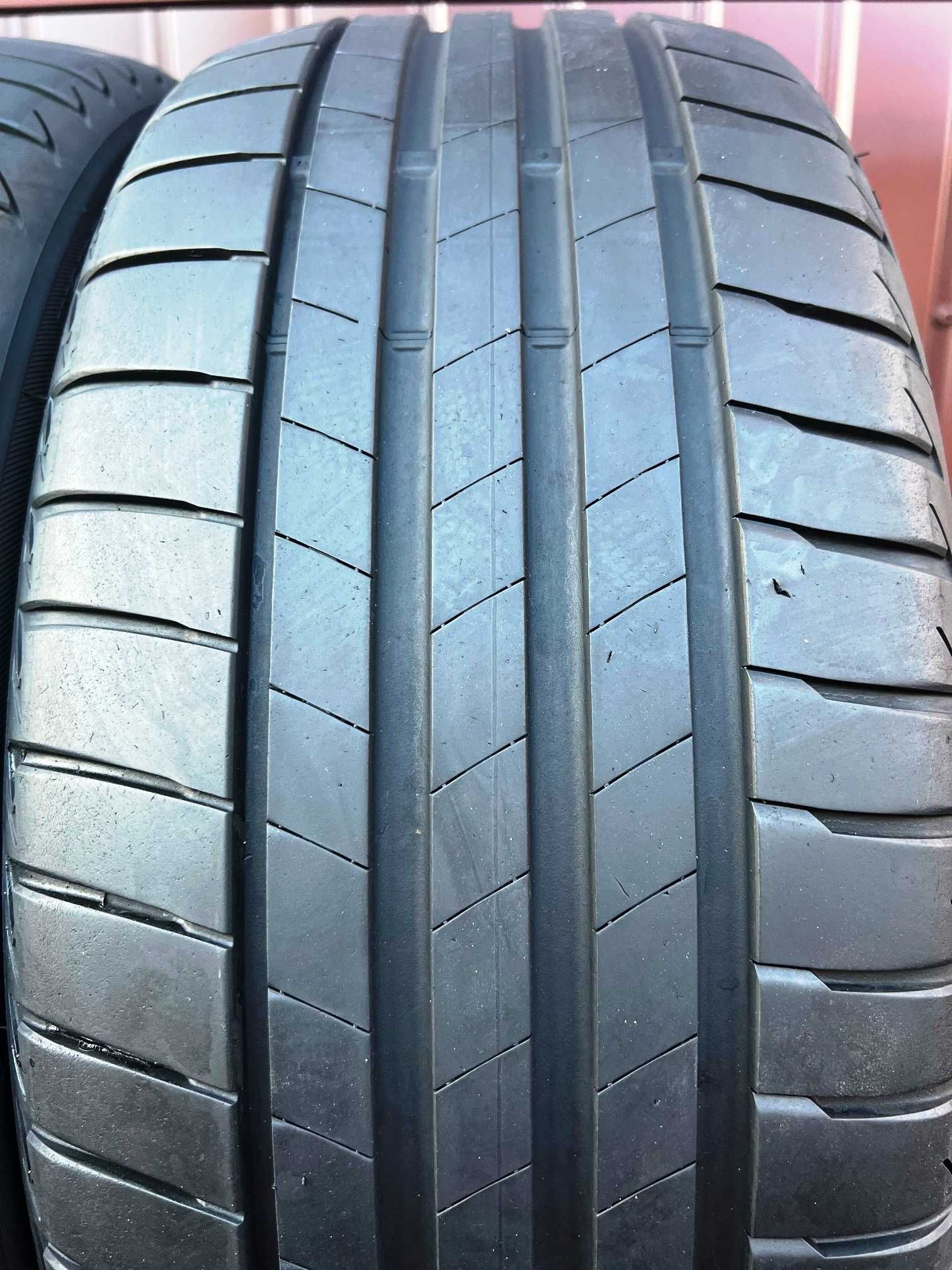 225/40 R19 Bridgestone Turanza T005. Шини літні 4 шт.