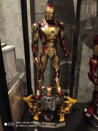 Iron Man XLII QS008 1/4 Deluxe Set Hot Toys