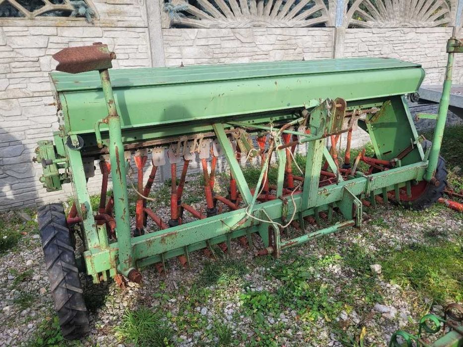 Siewnik do zboża AMAZONE D7 /25