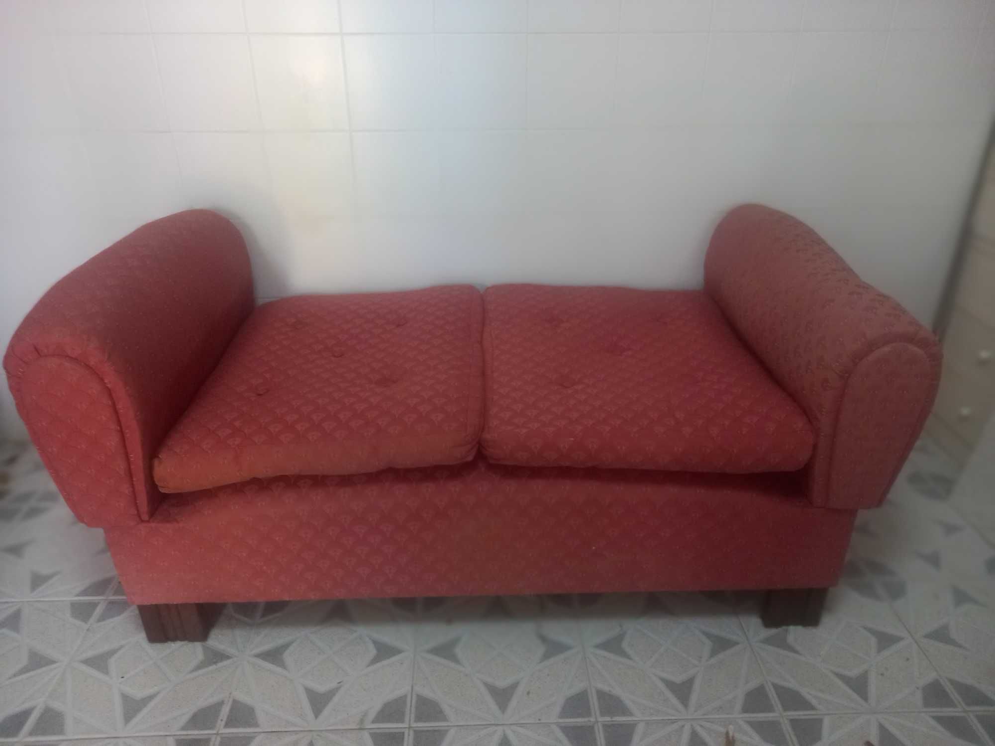 Sofá/ cama vintage 2 lugares