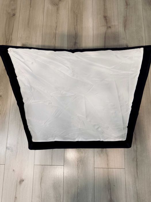 Softbox Godox 60x60 skłądany, moc owanie Bowens