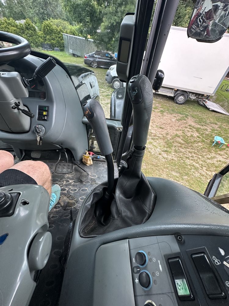 Valtra T180. 2004r. Manual biegi pelz. 4200mth!!!