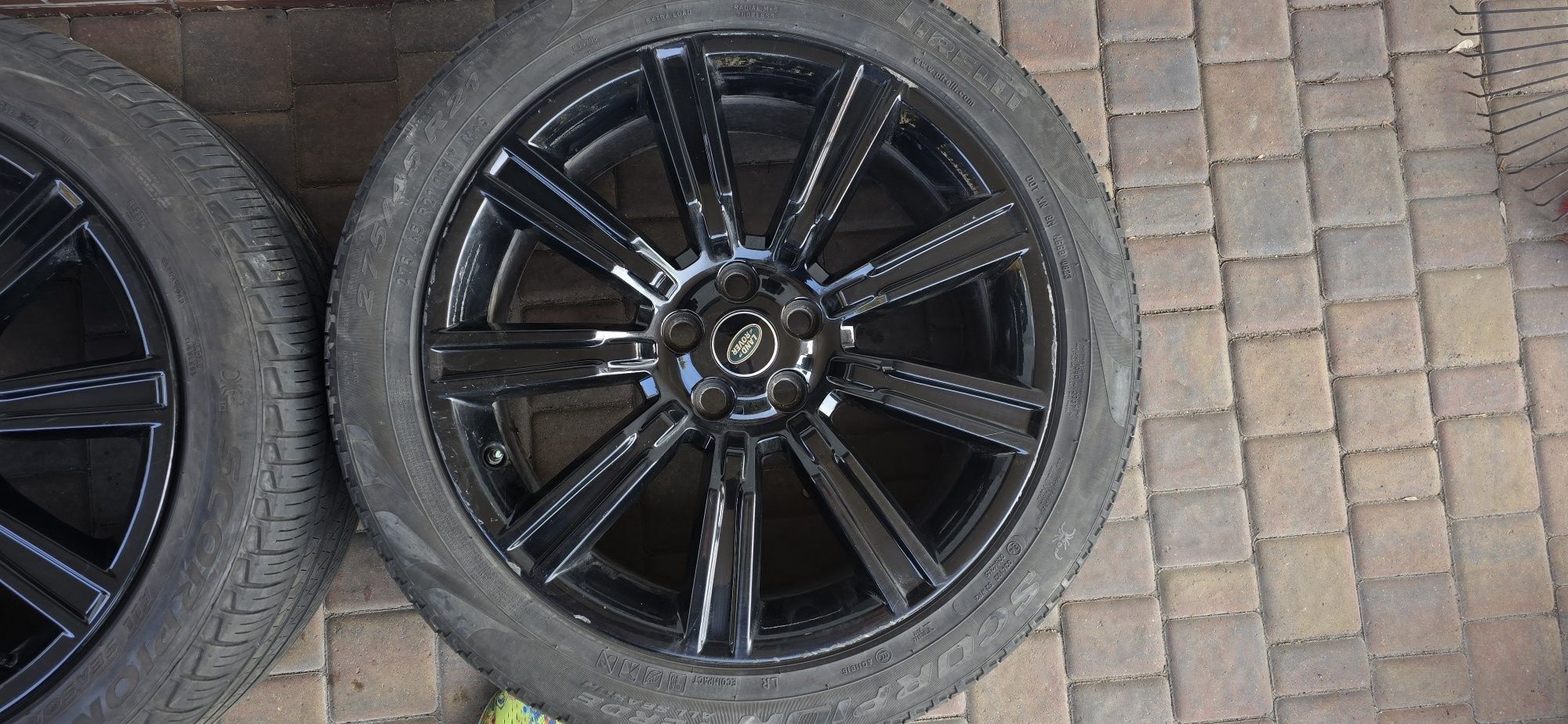 Komplet  kół  koła  felgi Range Rover sport Voque discovery 21"