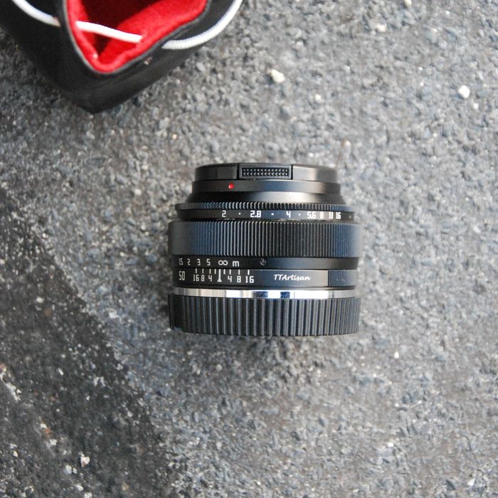 Повнокадровий портретний об'єктив TTArtisan DJ-OPTICAL 50mm 2.0 Sony E